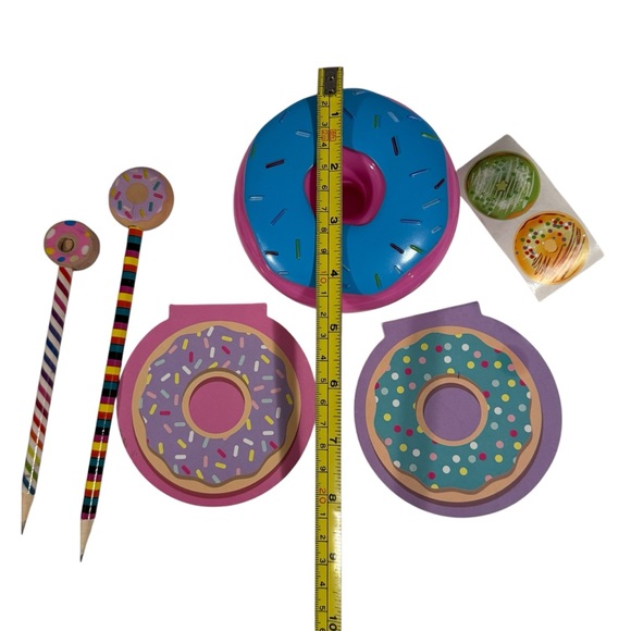 Donut lover bundle with donut shaped case, stickers erasers pencils & notebooks - Picture 5 of 5